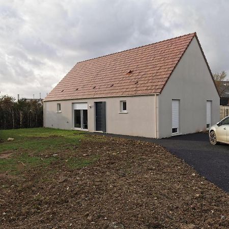 Etampes-sur-Marne Villa 5 Chambres - 3 Salles De Bain מראה חיצוני תמונה
